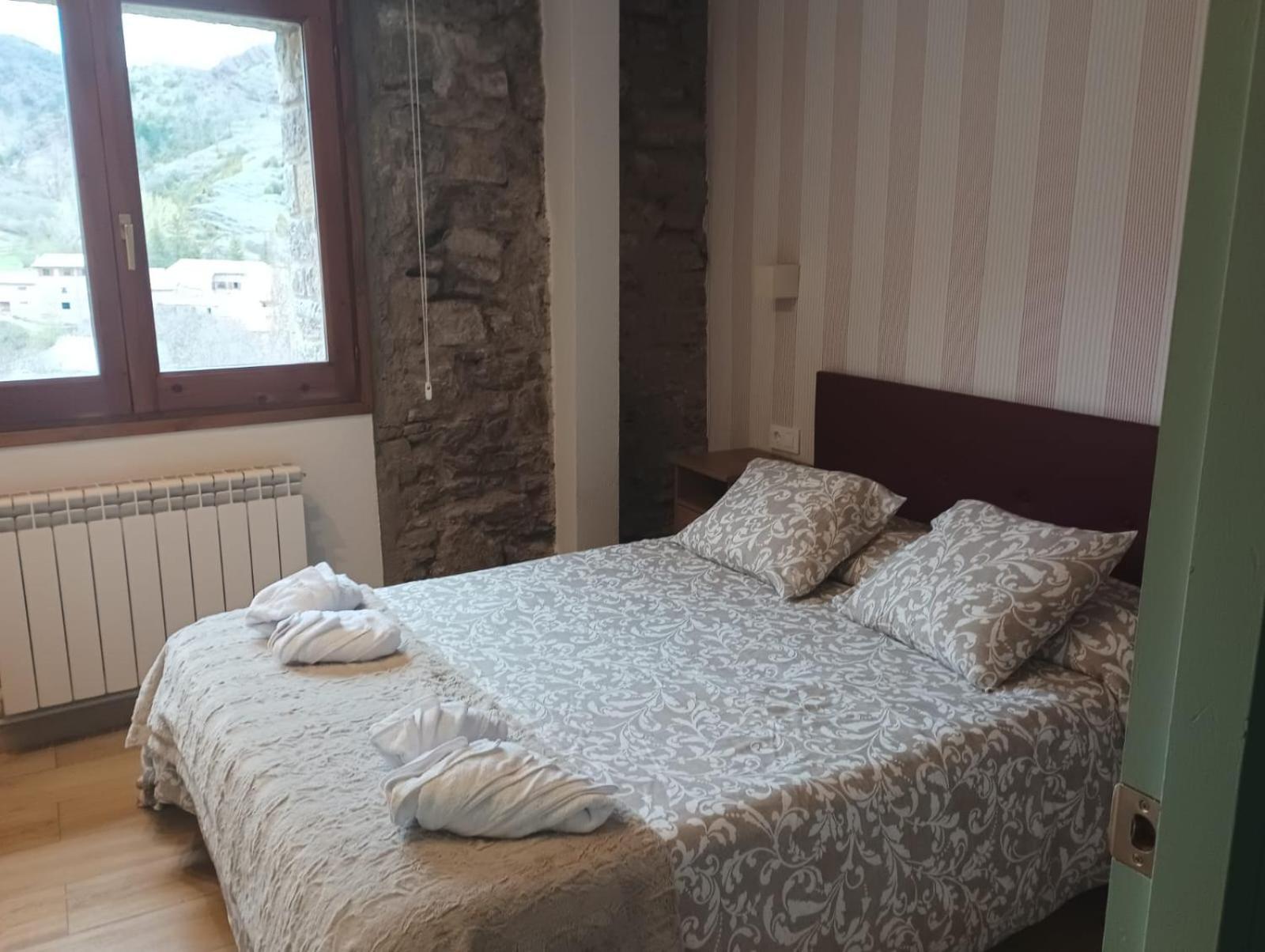 Cal Xesc Apartment Castellar De N'Hug Exterior photo